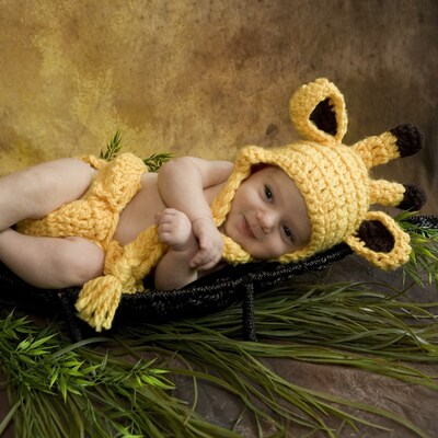 Giraffe Baby Hat and Diaper Cover Set - image1